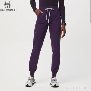 FIGS - High-Waisted Zamora Jogger Scrub Pants in Purple Jam